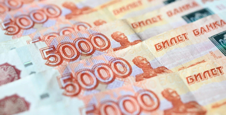 Банки начали запрашивать родственную связь при переводе денег