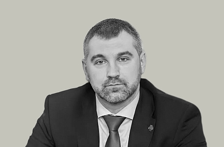 Как новый указ президента поможет квалифицированным иностранцам переезжать в Россию?