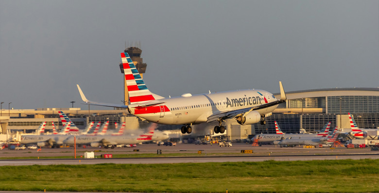Минтранс США сократит число авиарейсов на 10% из-за шатдауна