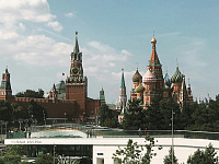 Дмитрий Песков: любые санкции вредят налаживанию отношений между РФ и США