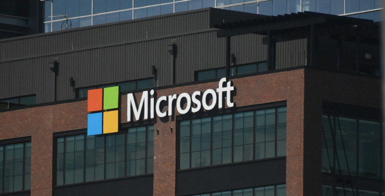 Акции Microsoft показали крупнейшее падение с 2020 года