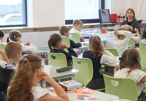 В российских школах сократят часы на изучение иностранных языков на 20%