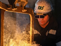 Индекс PMI обрабатывающих отраслей РФ вырос до максимума за 18 лет