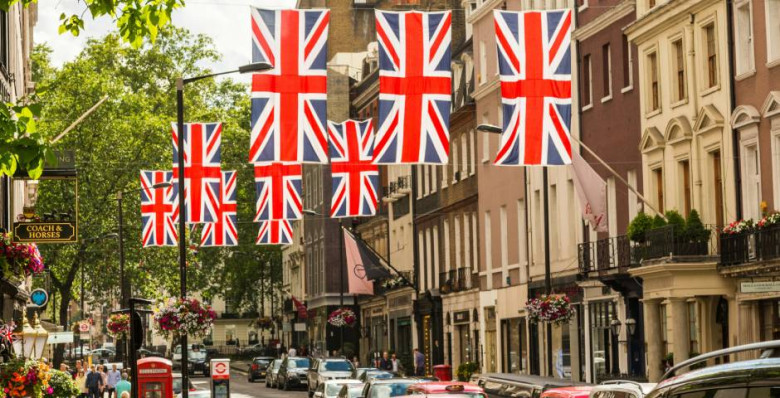 Темпы роста госдолга Великобритании стали самыми высокими среди развитых стран