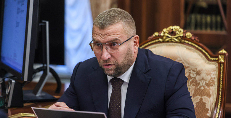 Глава ФТС: усиление контроля на таможне может принести в бюджет 300 млрд рублей