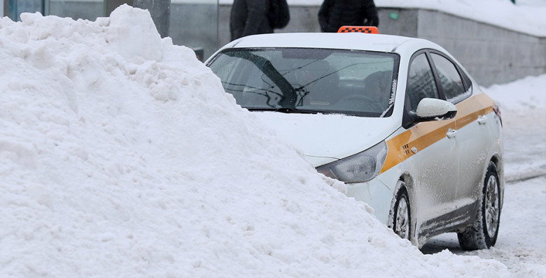 Минтранс поддержал отдельное регулирование работы самозанятых таксистов