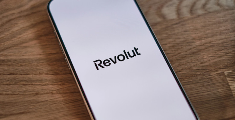 Revolut предложил бывшим сотрудникам обратный выкуп акций со скидкой 30%
