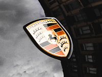 В Porsche подтвердили наличие проблем с запуском двигателя у авто в России