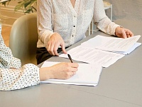 ВЦИОМ оценил, сколько россиян берут в долг у «черных кредиторов»