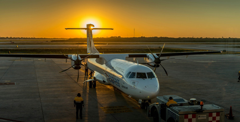 В Мексике отменили более ста рейсов после убийства наркобарона