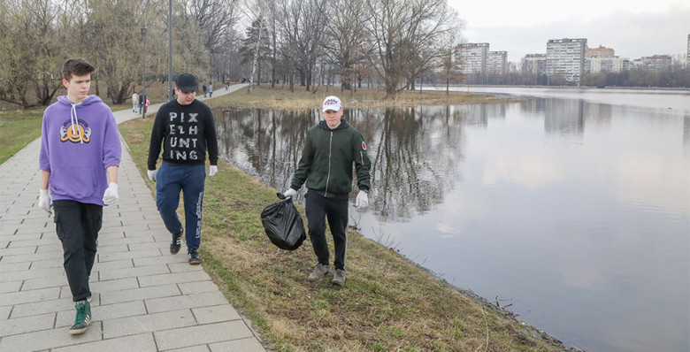 В школьную программу для старшеклассников включат «обучение служением»