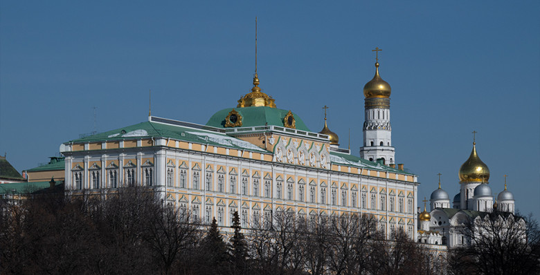 В Кремле прокомментировали решение МОК сохранить ограничения для российских спортсменов