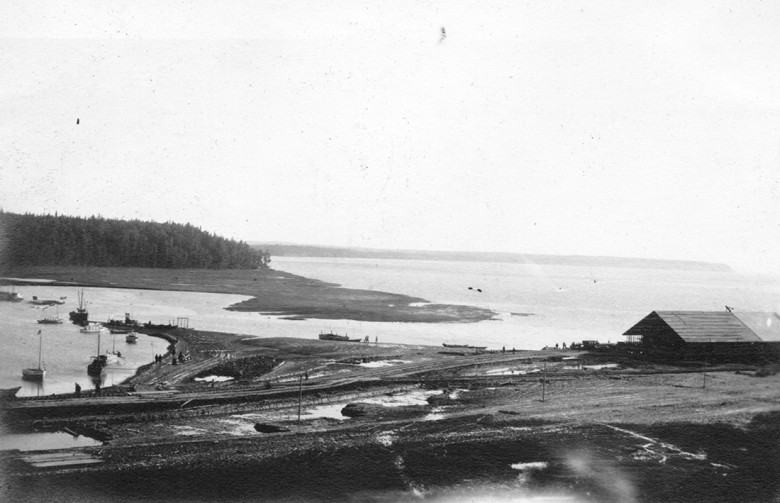 Устье реки Шип-Крик в Анкоридже, Аляска, США, 27 июня 1915 г.