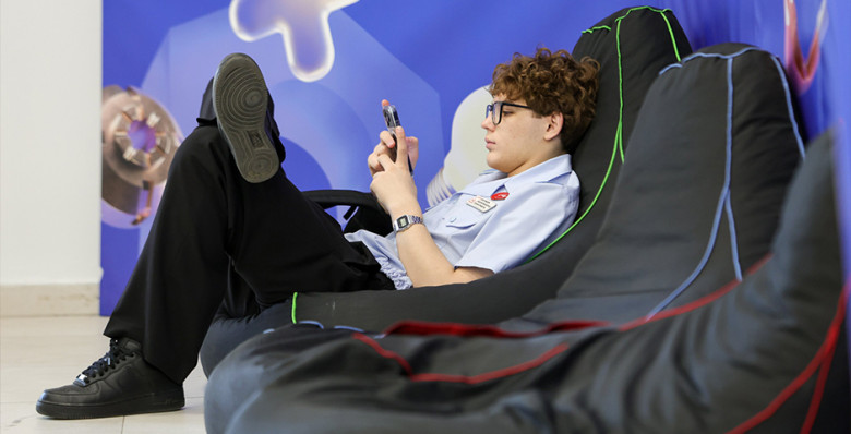 Россияне сократили время в Telegram на фоне замедления