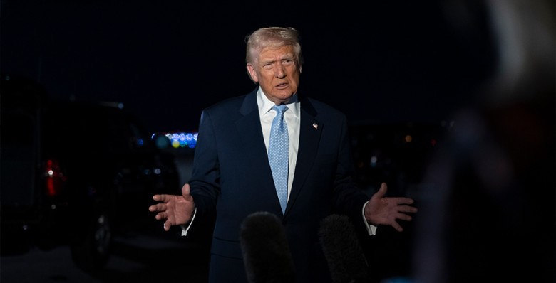 Дональд Трамп призвал установить единый стандарт регулирования ИИ в США