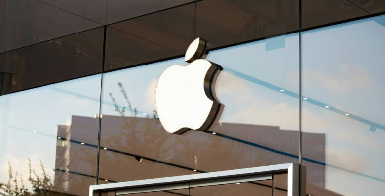 Bloomberg: Apple увеличила производство iPhone в Индии