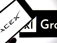 Илон Маск может объединить SpaceX с Tesla или xAI