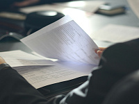 «Коммерсантъ» узнал о покупке «Сбером» доли АФК «Система» в производителе «Элемент»