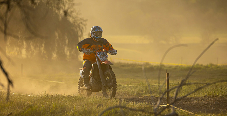 В Подмосковье запретили продажу бензина детям