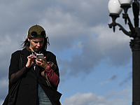 В Роскомнадзоре объяснили сбои в работе Telegram и WhatsApp на юге России
