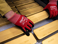 Доля золота в международных резервах России достигла рекорда с 1995 года