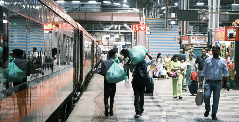 Борис Титов предложил решить проблему нехватки трудовых мигрантов за счет Индии