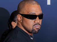 Канье Уэсту запретили въезд в Польшу