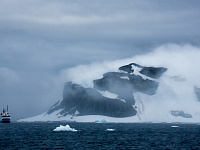 Часы утонувшей на «Титанике» семейной пары проданы за $2,33 млн