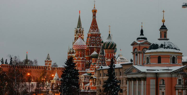 В Москве побит рекорд 1966 года по высоте сугробов