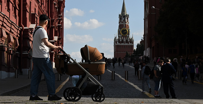 Владимир Путин утвердил повышенный налоговый вычет для семей с детьми по долгосрочным сбережениям