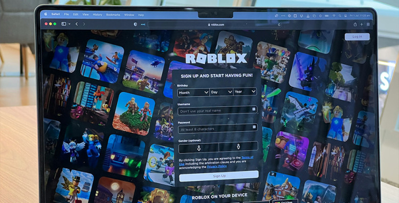 Roblox начала проверять возраст пользователей по фотографии