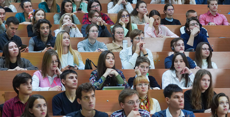 МГПУ закроет непедагогические направления и переведет студентов в другие вузы