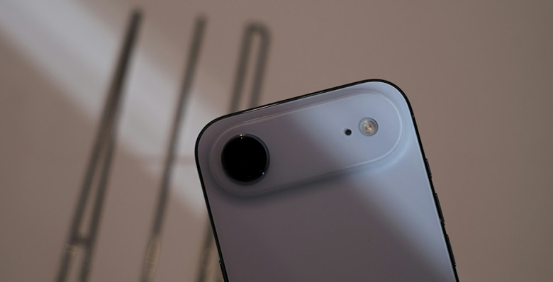 Bloomberg узнал об уходе представившего iPhone Air дизайнера из Apple