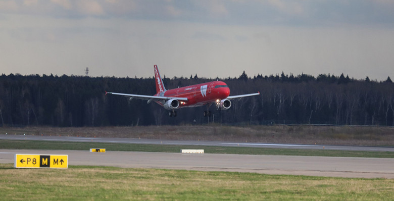 В Тель-Авив вылетел первый после снятия ограничений рейс из России