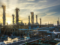 Крупнейший НПЗ в ОАЭ приостановил работу после удара беспилотника