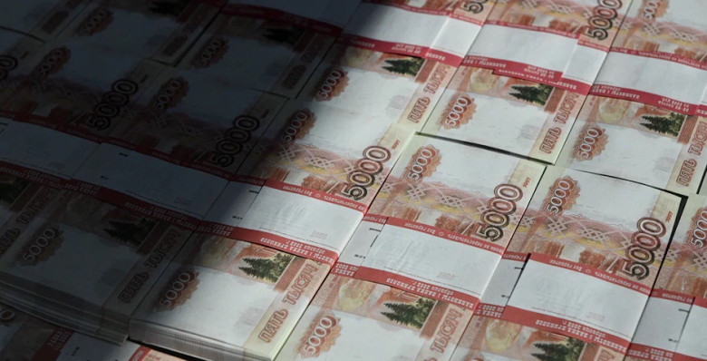 ЦБ назвал долю рублевых вкладов россиян