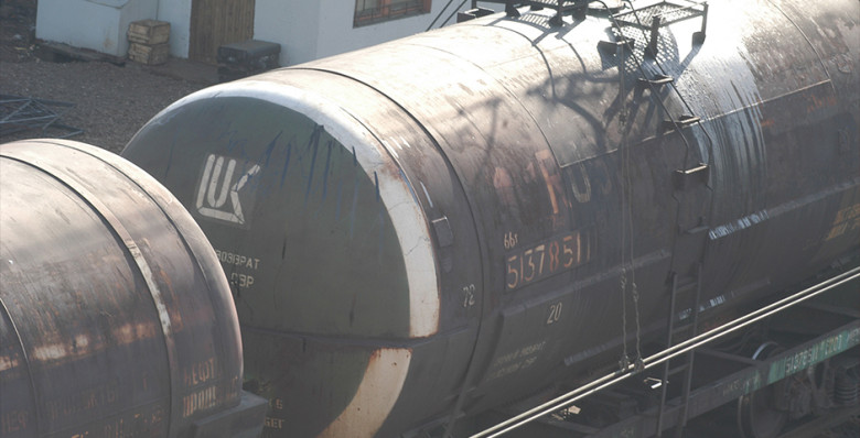 Литва остановила транзит грузов «Лукойла» в Калининградскую область