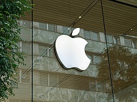 Bloomberg узнал о планах Apple выпустить новые iPhone 17e в начале 2026 года