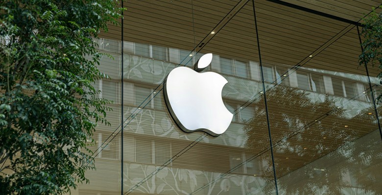 Bloomberg узнал о планах Apple выпустить новые iPhone 17e в начале 2026 года