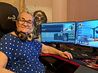 77-летняя стримерша из России получила киберспортивную премию NNYS