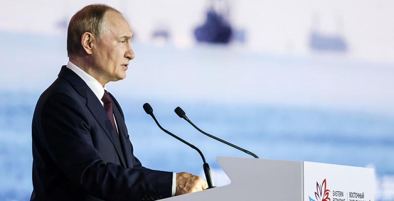 Владимир Путин поручил расширить программу дальневосточной ипотеки