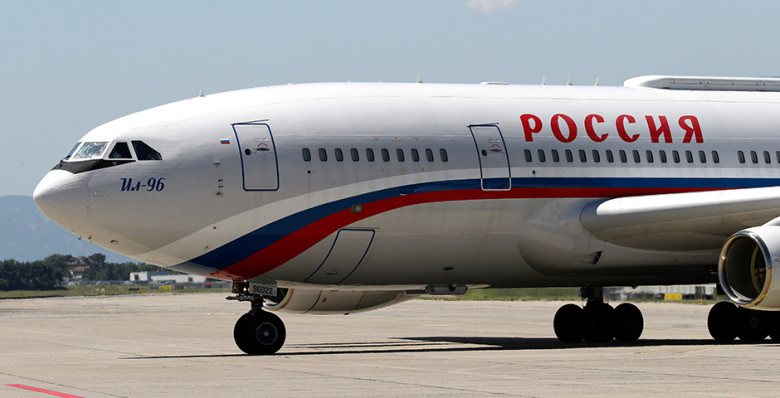 Самолет специального летного отряда «Россия» Ил-96 прибыл в Анкоридж