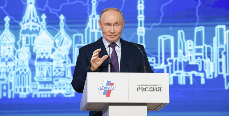 Владимир Путин посоветовал российским компаниям сохранять благоразумие