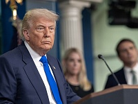 Дональд Трамп пригрозил странам 10%-ными пошлинами за поддержку БРИКС