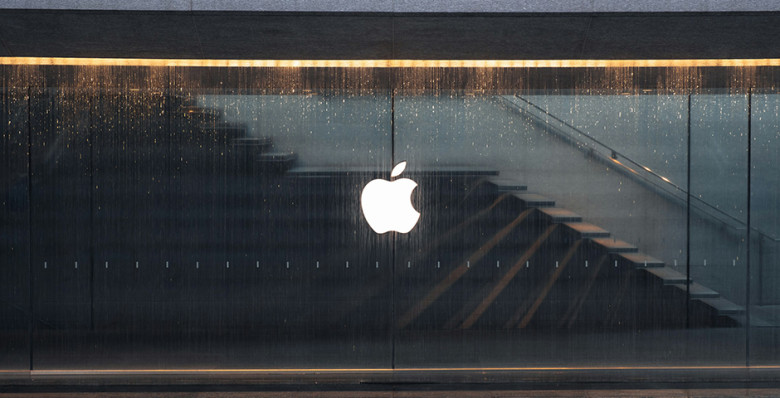 Politico: Apple изменила правила обучения ИИ на фоне политики Дональда Трампа