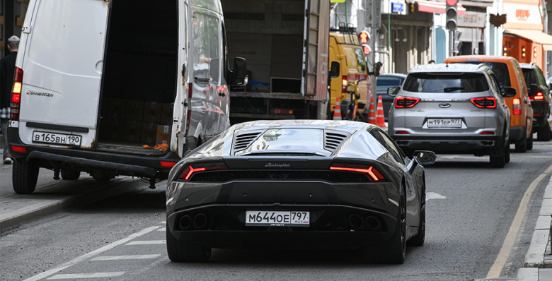 Неравенство доходов в России достигло 18-летнего максимума