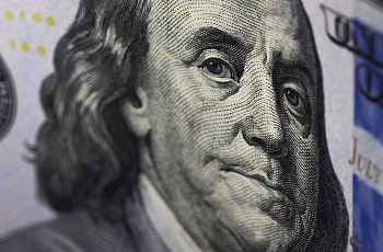 Американский доллар на службе российской экономики