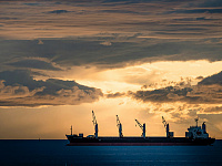 Несколько танкеров в Черном море подверглись атаке беспилотников