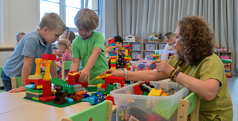 Минпросвещения: график работы детсадов можно адаптировать по запросу родителей