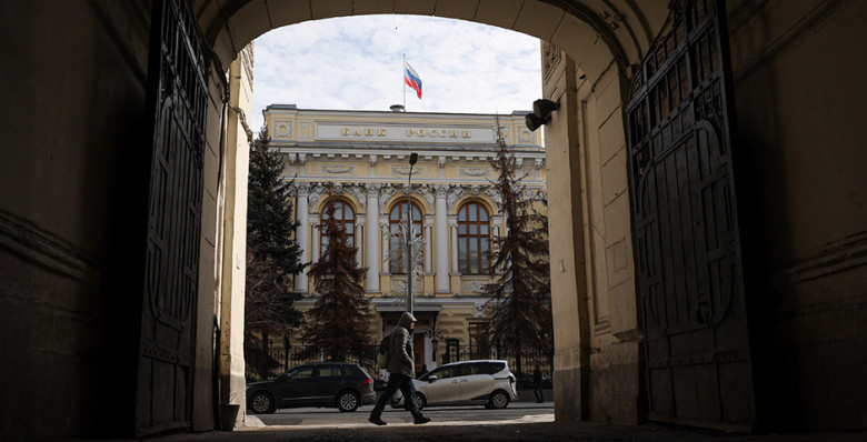 Россияне тратят по счетам